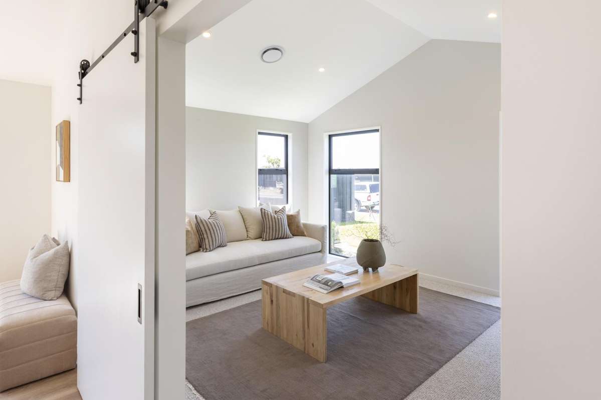 53 Bridgehampton Drive_4