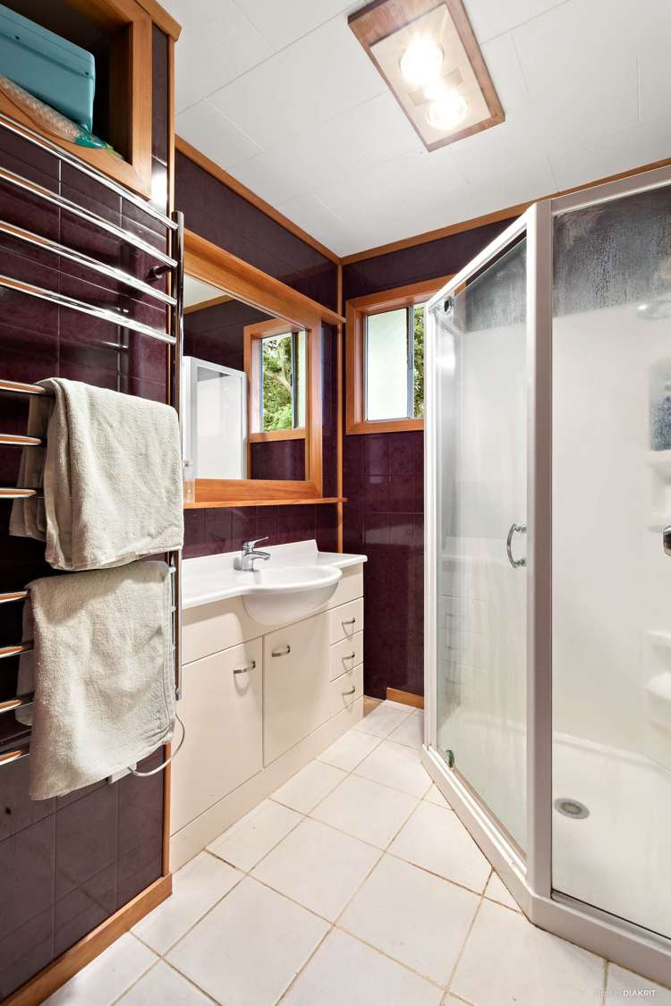 34 Castleton Street Birkdale_16