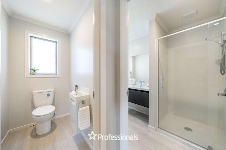 1 Wi Hape Pakau Place Waiwhetu_13