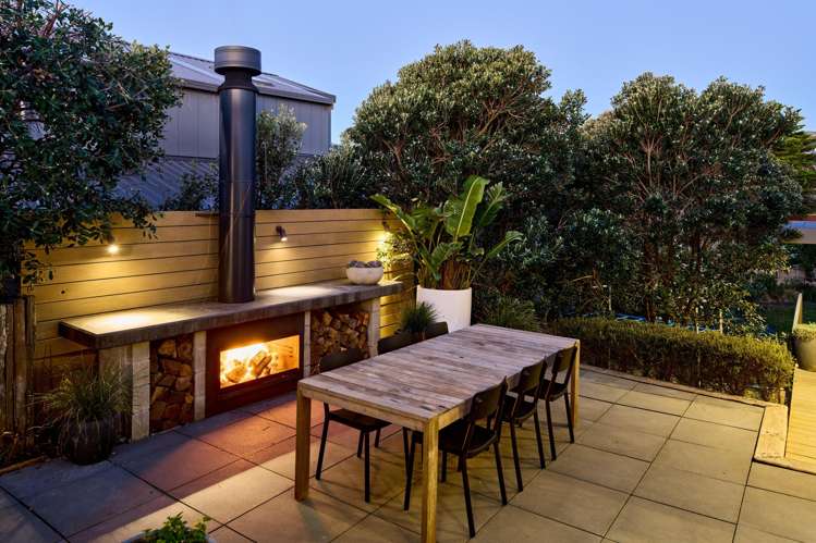 102 The Esplanade Raumati South_31