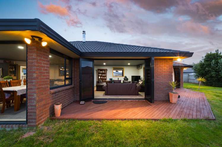 12 Walnut Grove Kelvin Grove_10