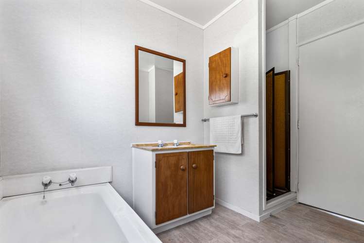 10 Campbell Place Pukehangi_10