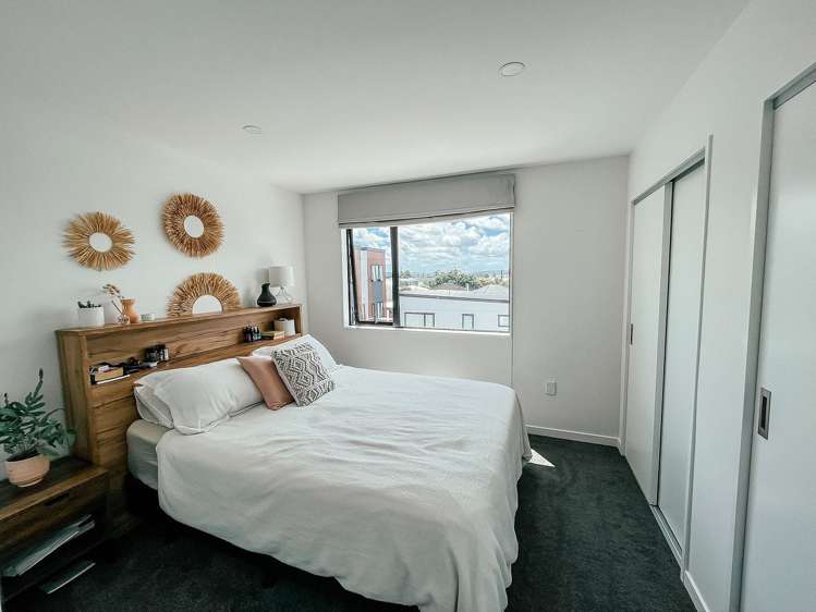 11/3 Abbotleigh Avenue Te Atatu Peninsula_10