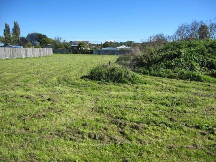 9 Latham Stubbs Crescent Waipawa_5