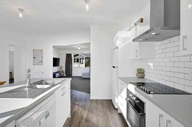 2 Orlando Street_2