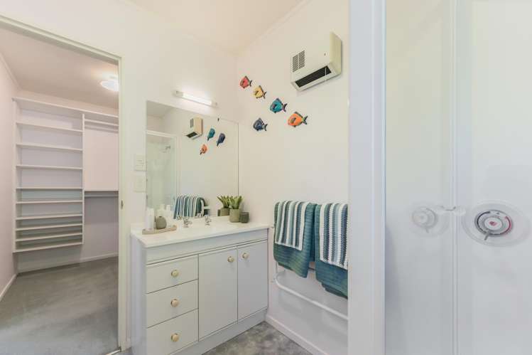 11 Aston Place Richmond_14