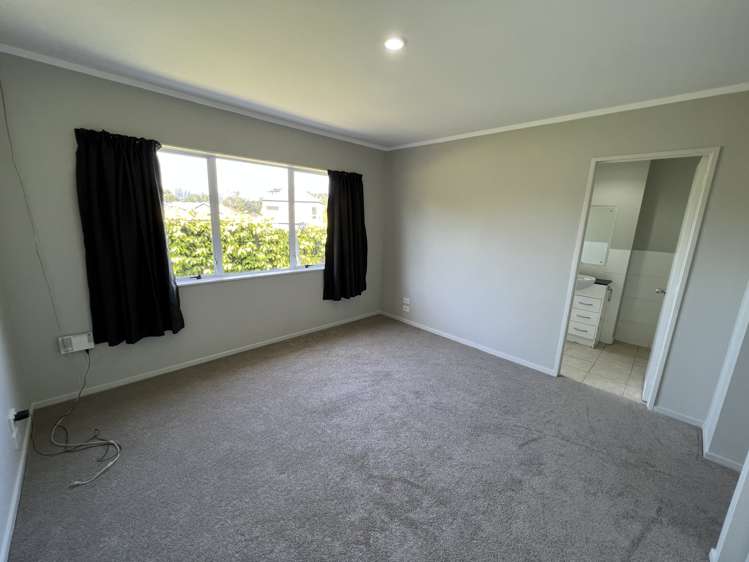 3/201 Abbotts Way Remuera_6