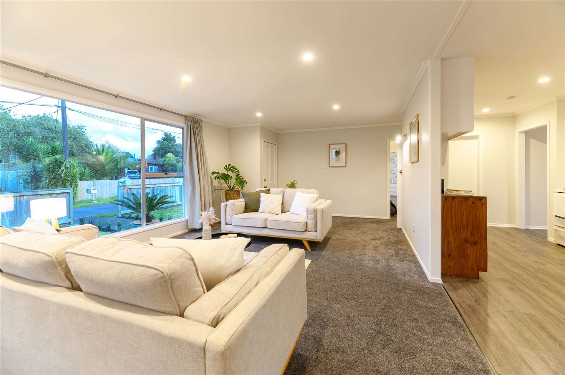 35a Beach Road Te Atatu Peninsula_0