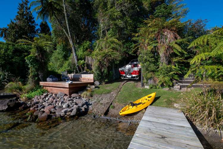 1569 State Highway 30 Lake Rotoiti_19