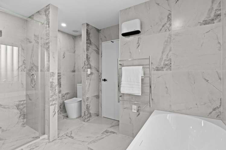17 Bremner Ridge Street Flat Bush_37