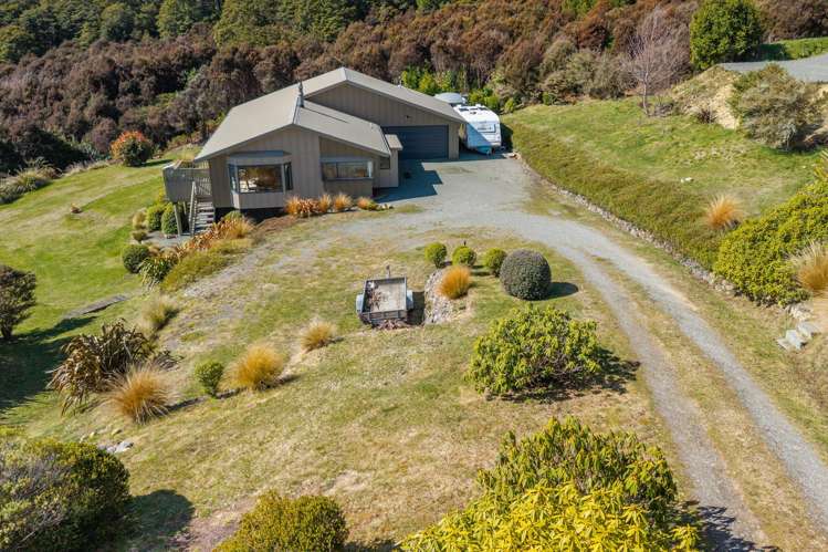 37 Alpine Meadows Drive_3