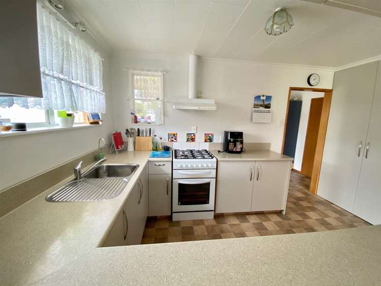 14 Cambridge Street Balclutha_5