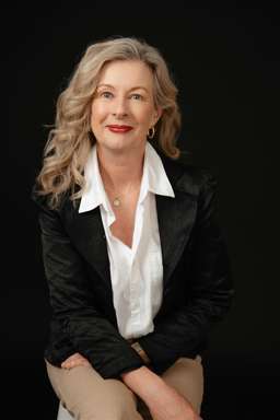 Jacqui Best