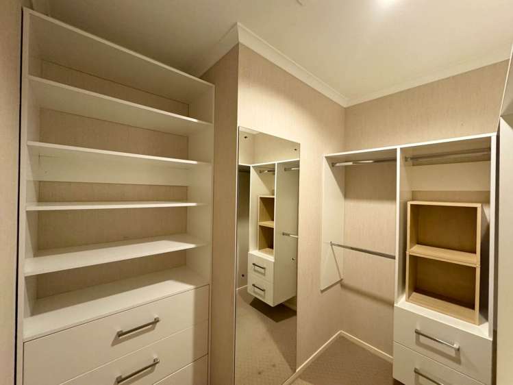 21 Chateau Rise Flat Bush_9