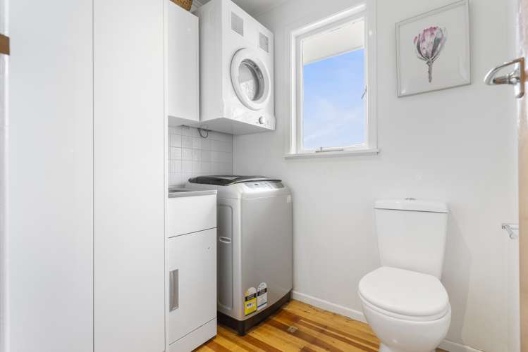 61 Glen Marine Parade Glendene_21