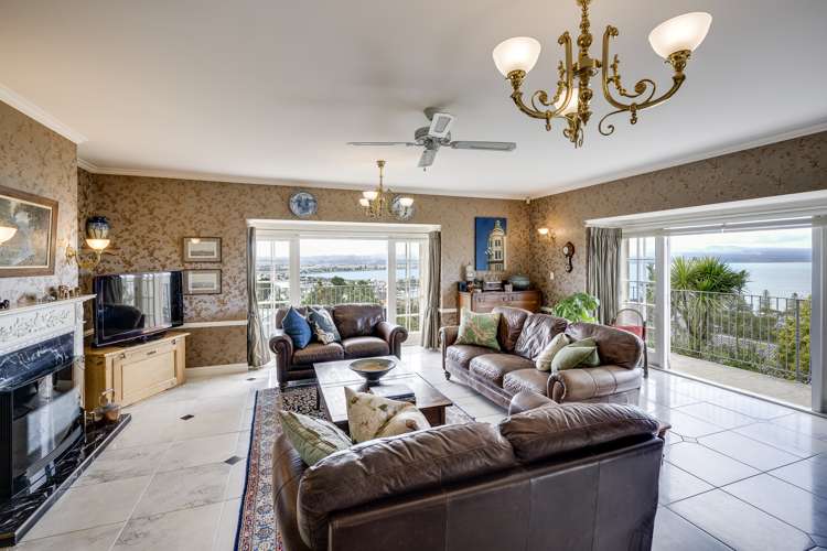 14 Roslyn Road Bluff Hill_3