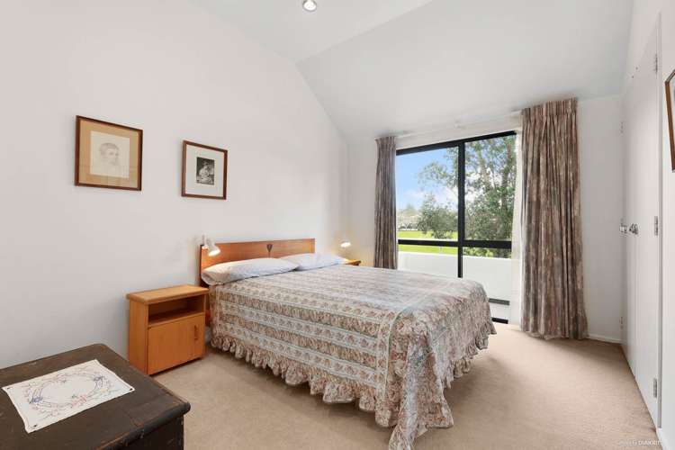 2/72 Wairoa Road Narrow Neck_14