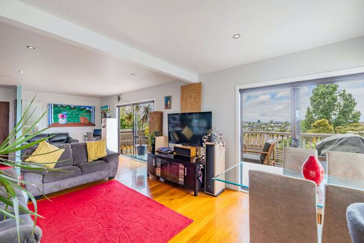 1/50 Manuka Road Glenfield_5