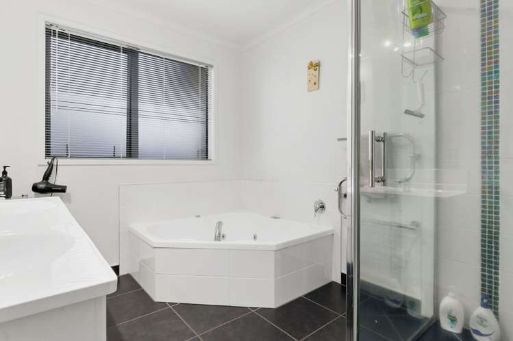 43 Rhys Avenue Huntington_12