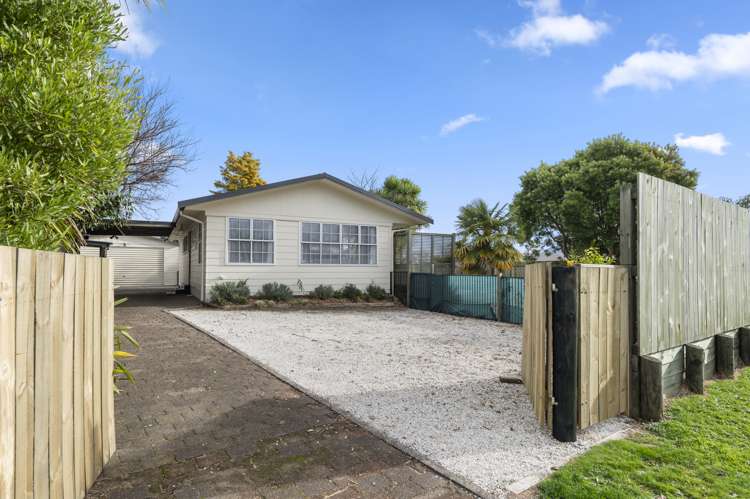 1 Milton Grove Owhata_2