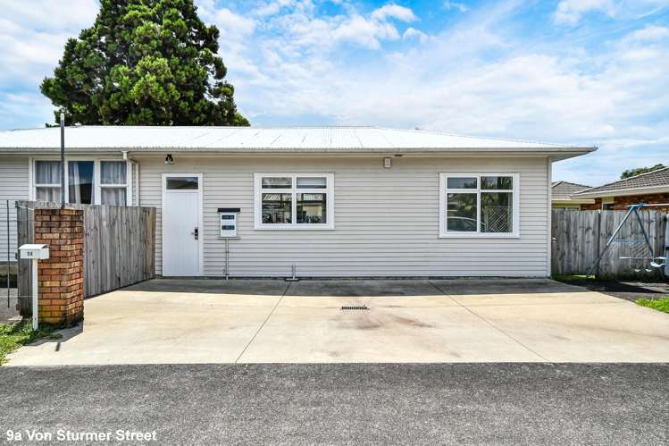 9 Von Sturmer Street Mangere East_6
