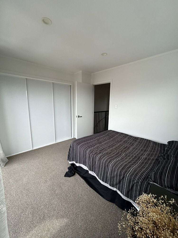 36 Erima Avenue Point England_12