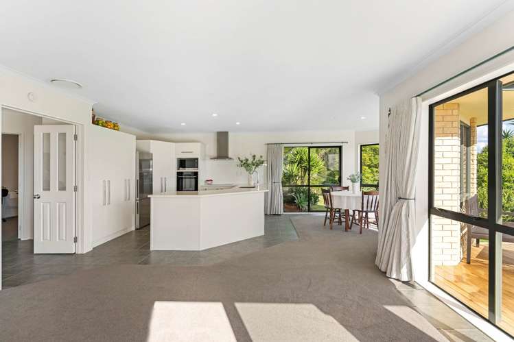 337 Macwhinney Drive Drury_7