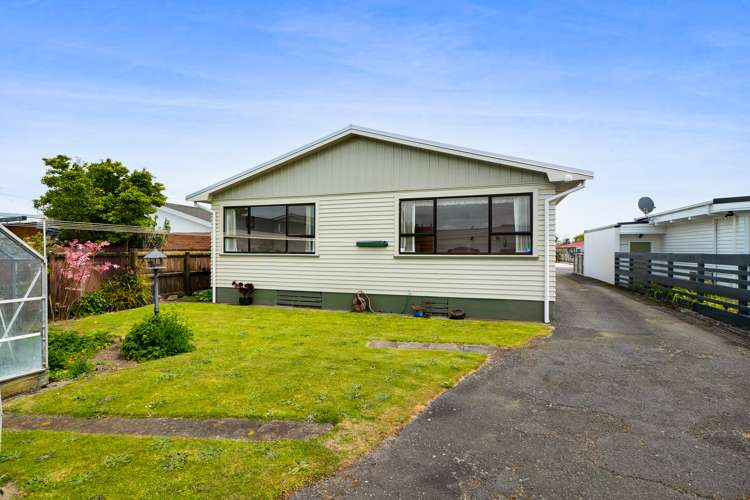 52 Wilson Street Hawera_24