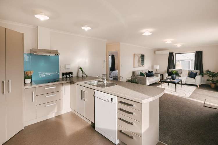 22 Phillips Street_5