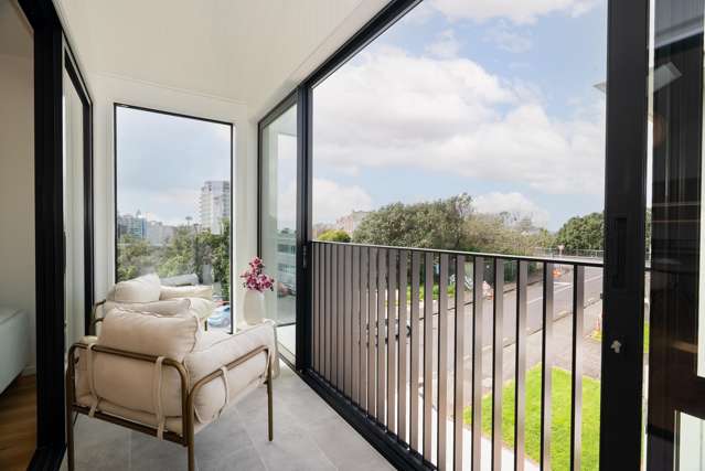 2/3 Madeira Lane Grafton_4