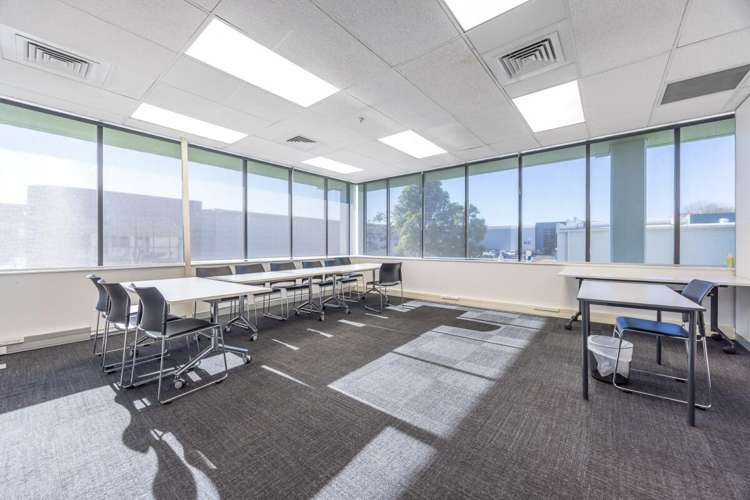 60 Hugo Johnston Drive Penrose_12