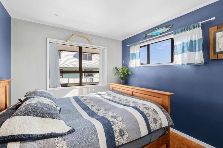 41 Barrier View Road Leigh_13