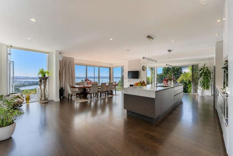 28 Mansion Court_2