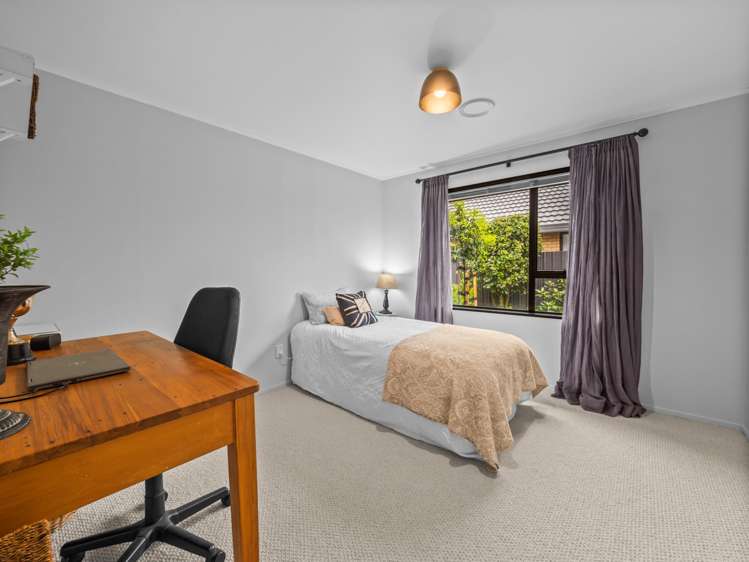 51 Kelvin Crescent Allenton_13