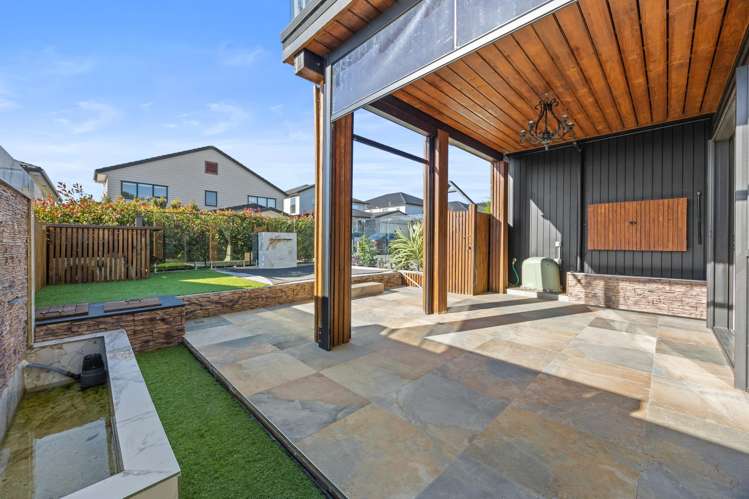 16 Lime Hill Rise Flat Bush_39