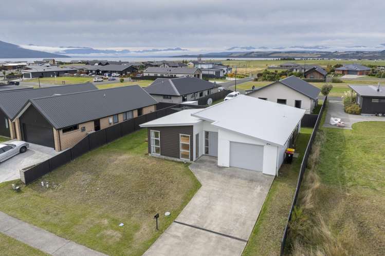 22 Hidden Lakes Avenue Te Anau_20