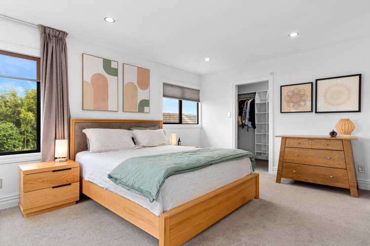 9 Kinleys Lane Saint Albans_11