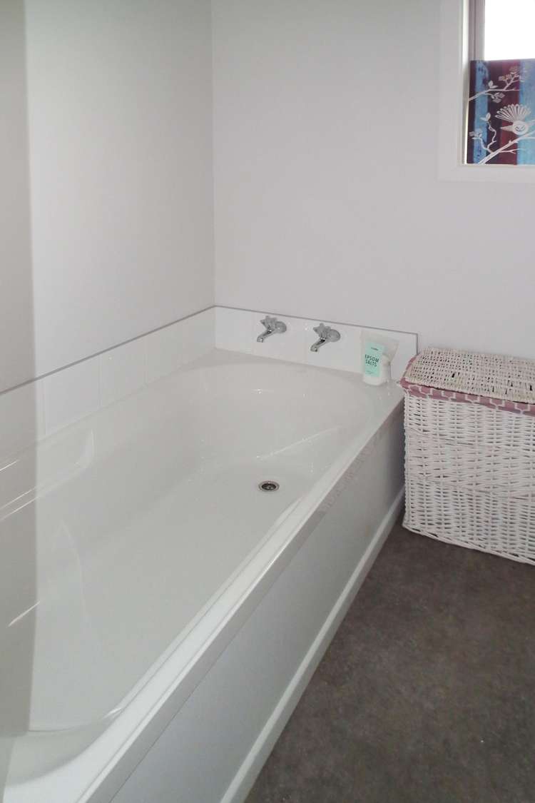 36 Finlays Road Windsor_19