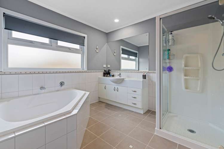 7 Glanmire Place Flat Bush_24