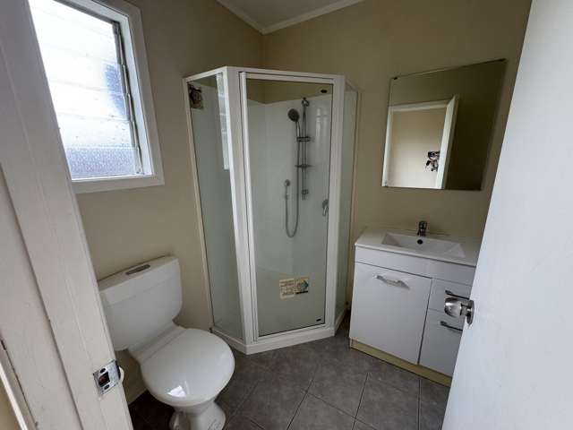 6/9 Springs Road Parakai_4