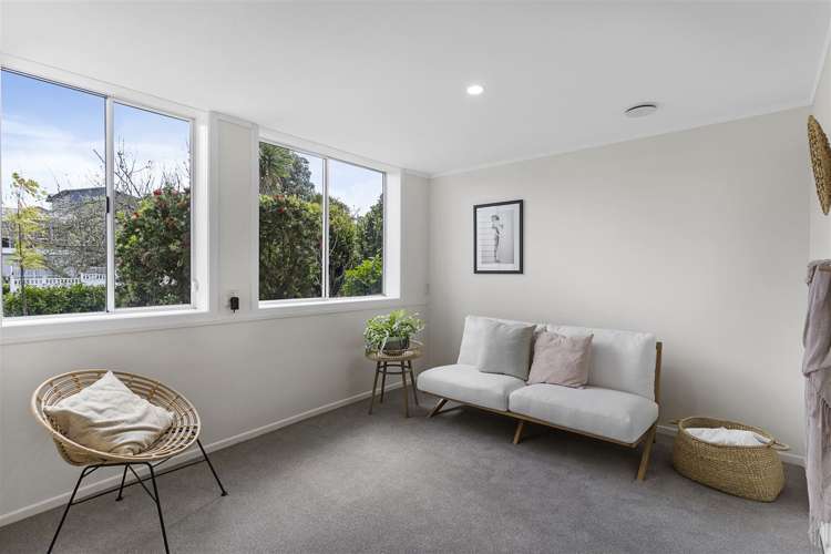 73 Saffron Street Birkdale_5