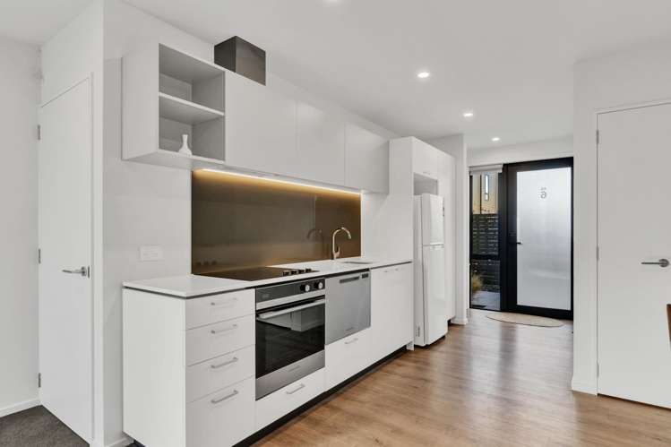 6/44 Antigua Street Addington_8