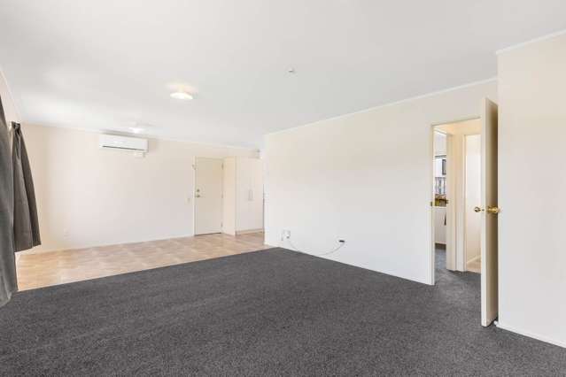 2/42 Wai Iti Place Clendon Park_3