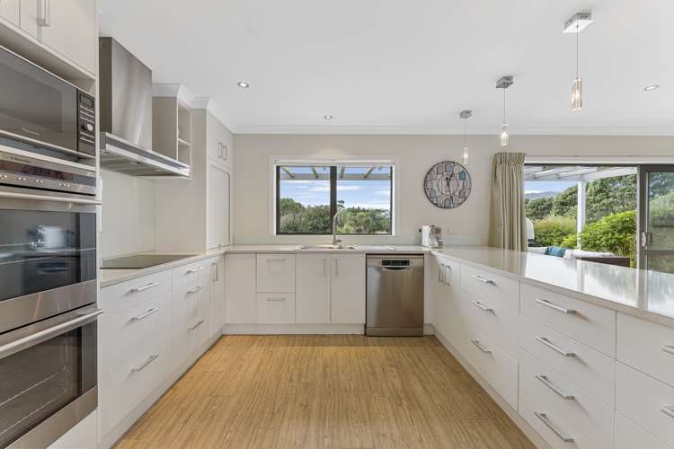 32 Titoki Road Waikanae Beach_9