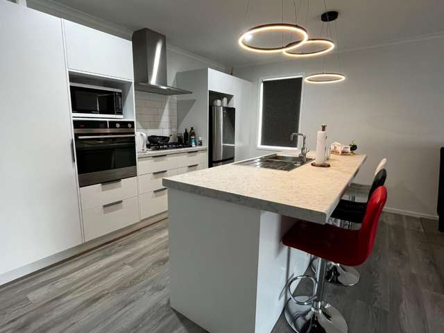 32 Rose Berry Crescent Flagstaff_2