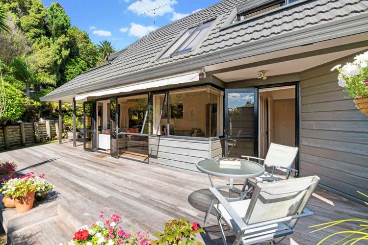 2/97 Beach Road Castor Bay_20