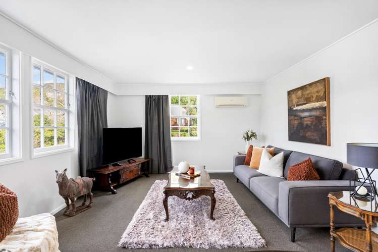24 Thurleigh Grove Karori_2