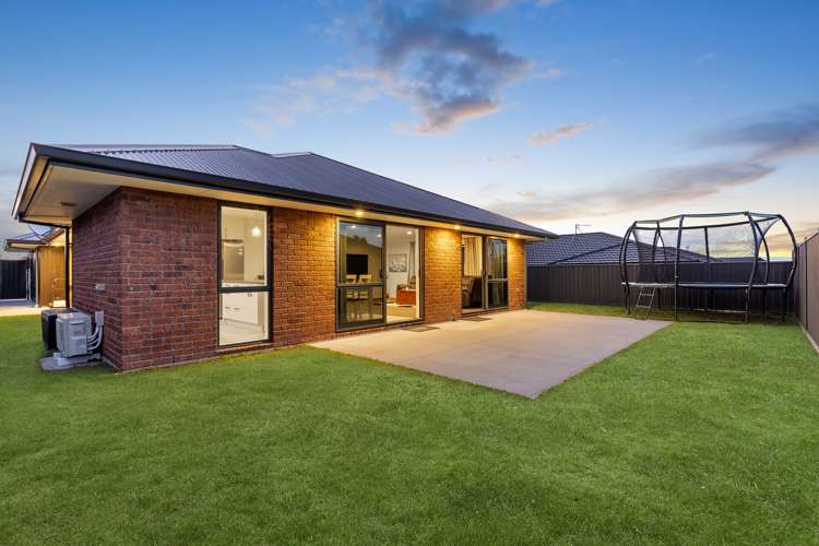 8 Turnbridge Street Pyes Pa_13