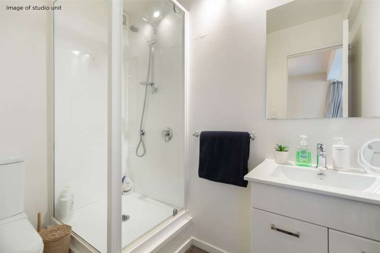 27 Lochy Road Fernhill/Sunshine Bay_21