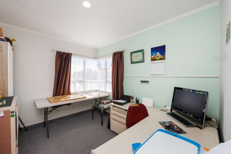12 Lancewood Lane Roslyn_15